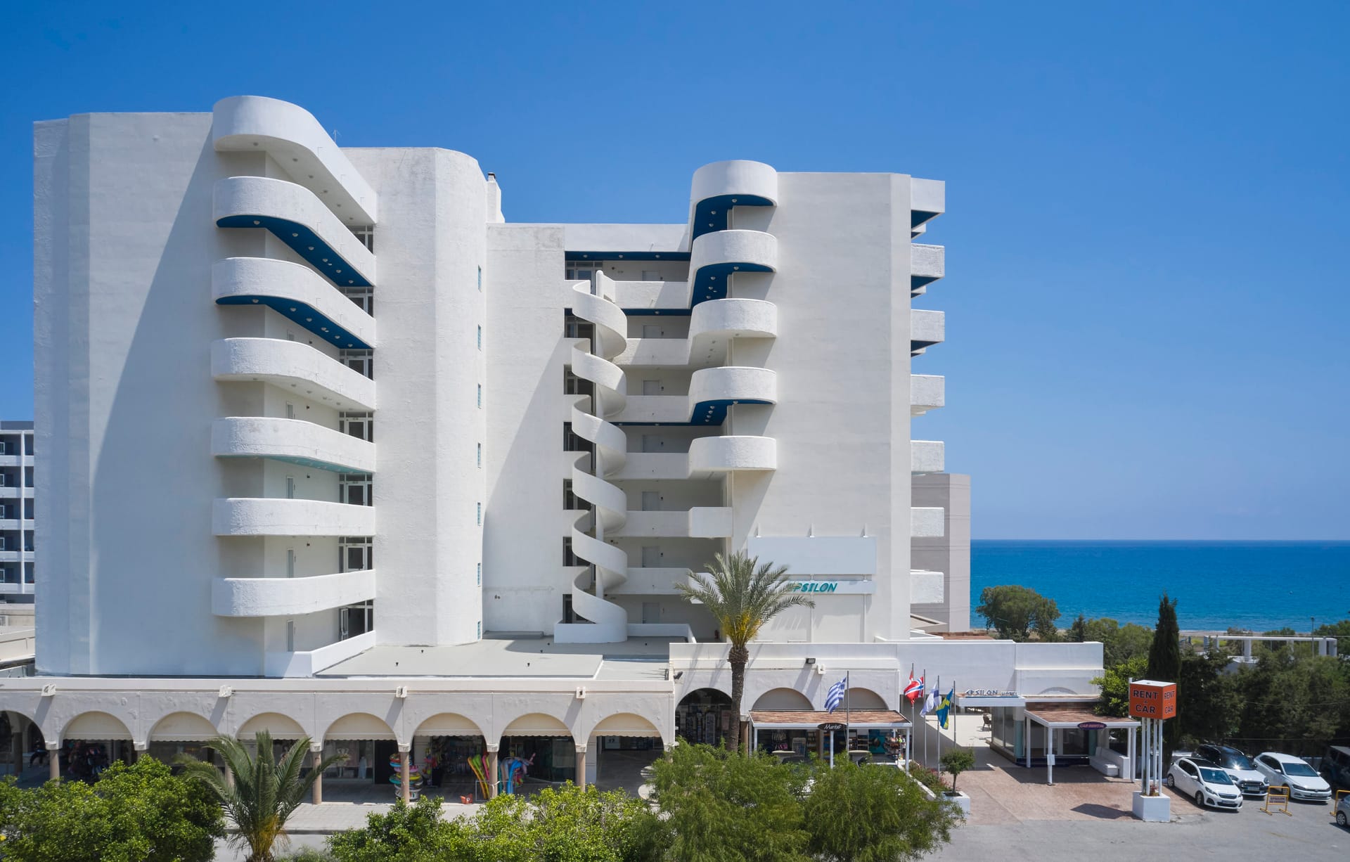 Epsilon Hotel Apartments - 14