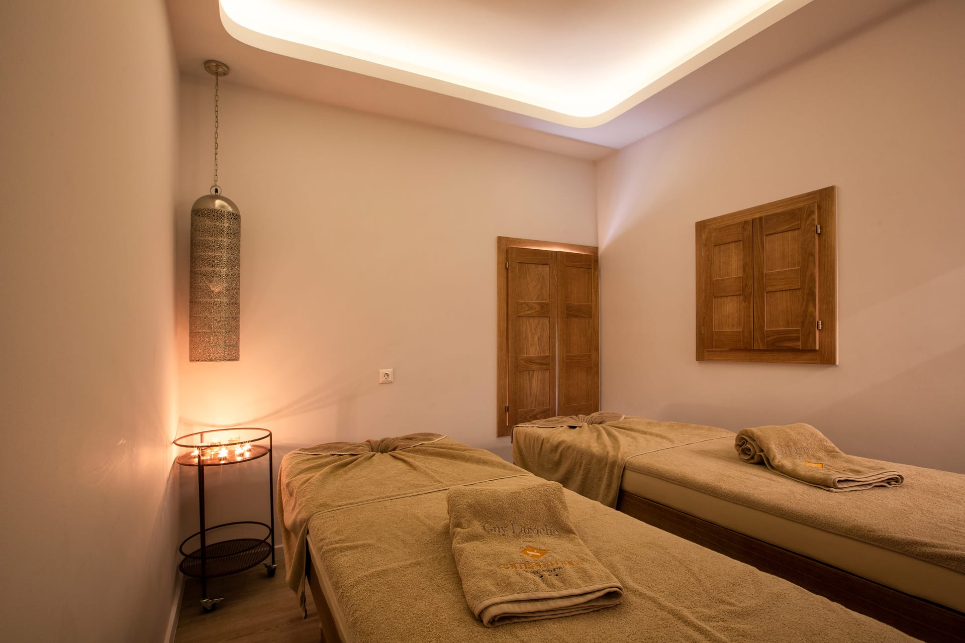 Erato Seaside Hotel - 12