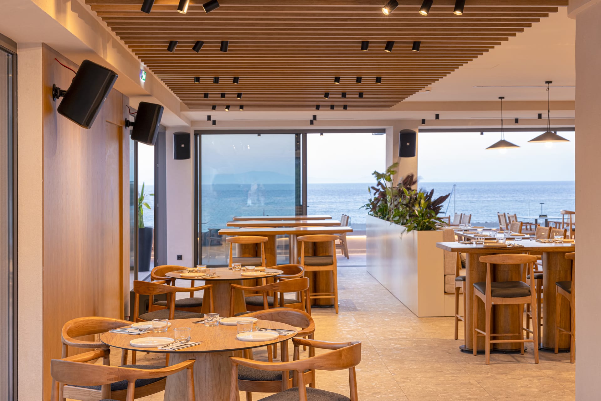 Erato Seaside Hotel - 45