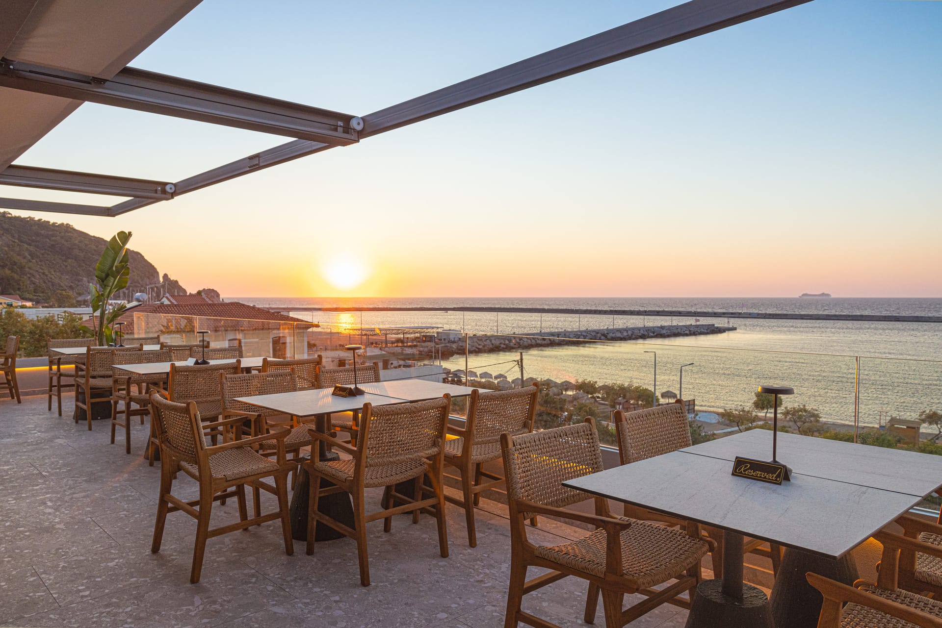 Erato Seaside Hotel - 51