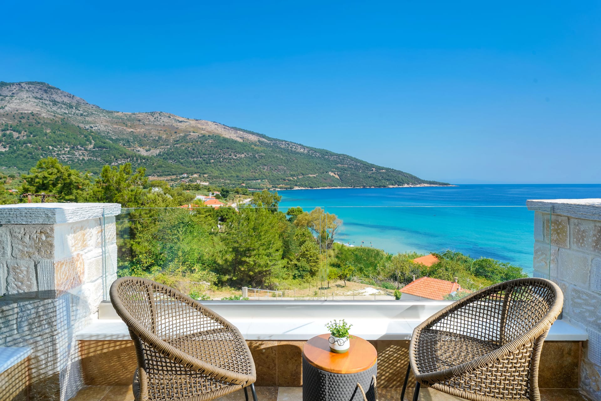Essentia Luxury - 1