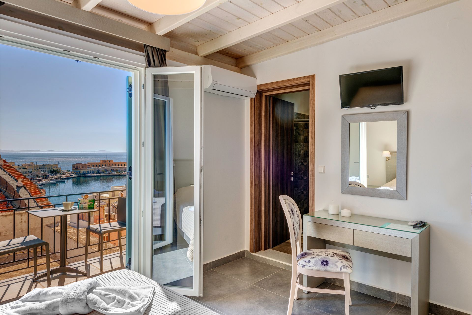 Ethrion Hotel Syros City - 9