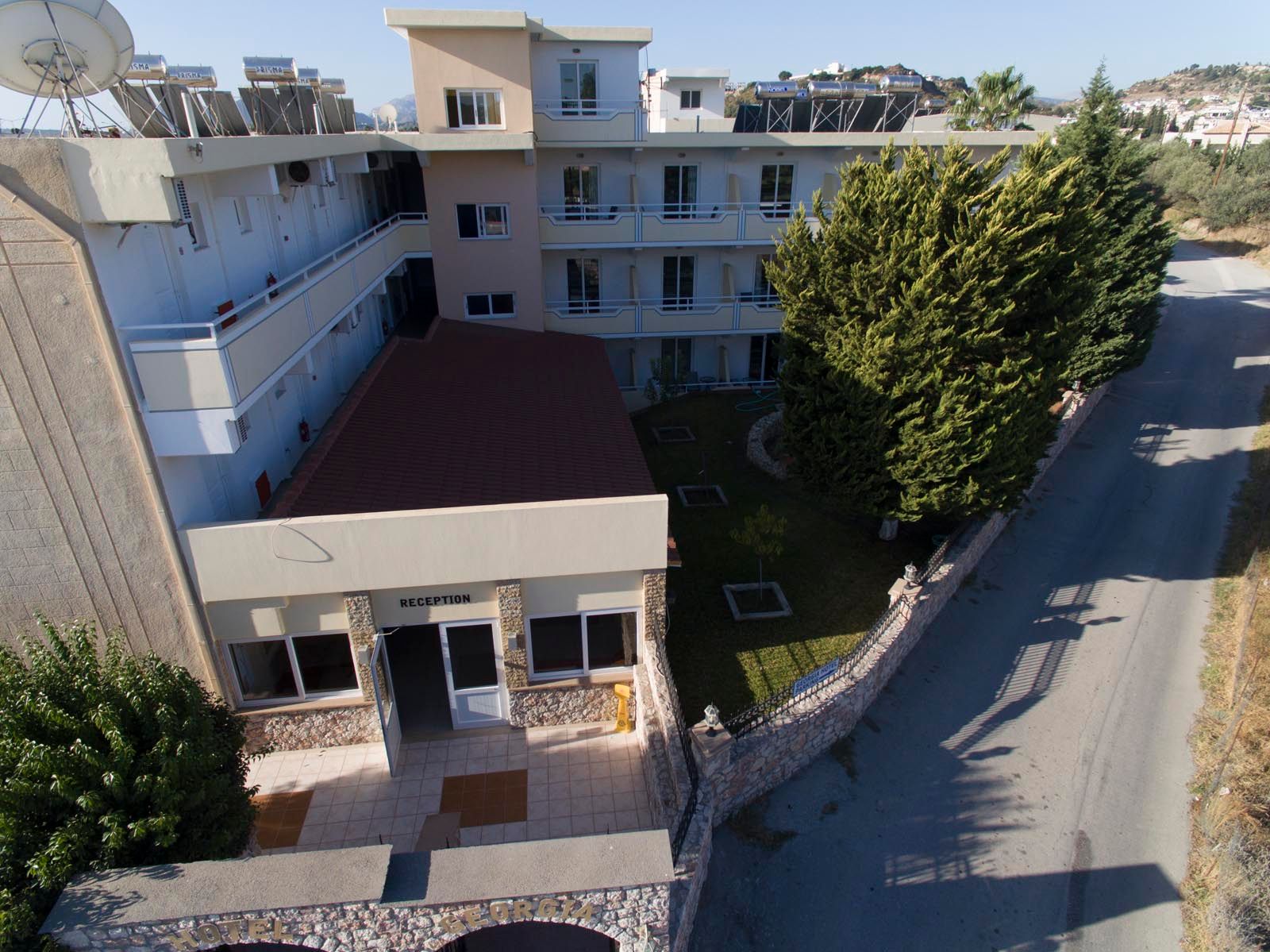 Georgia Apartments - 16
