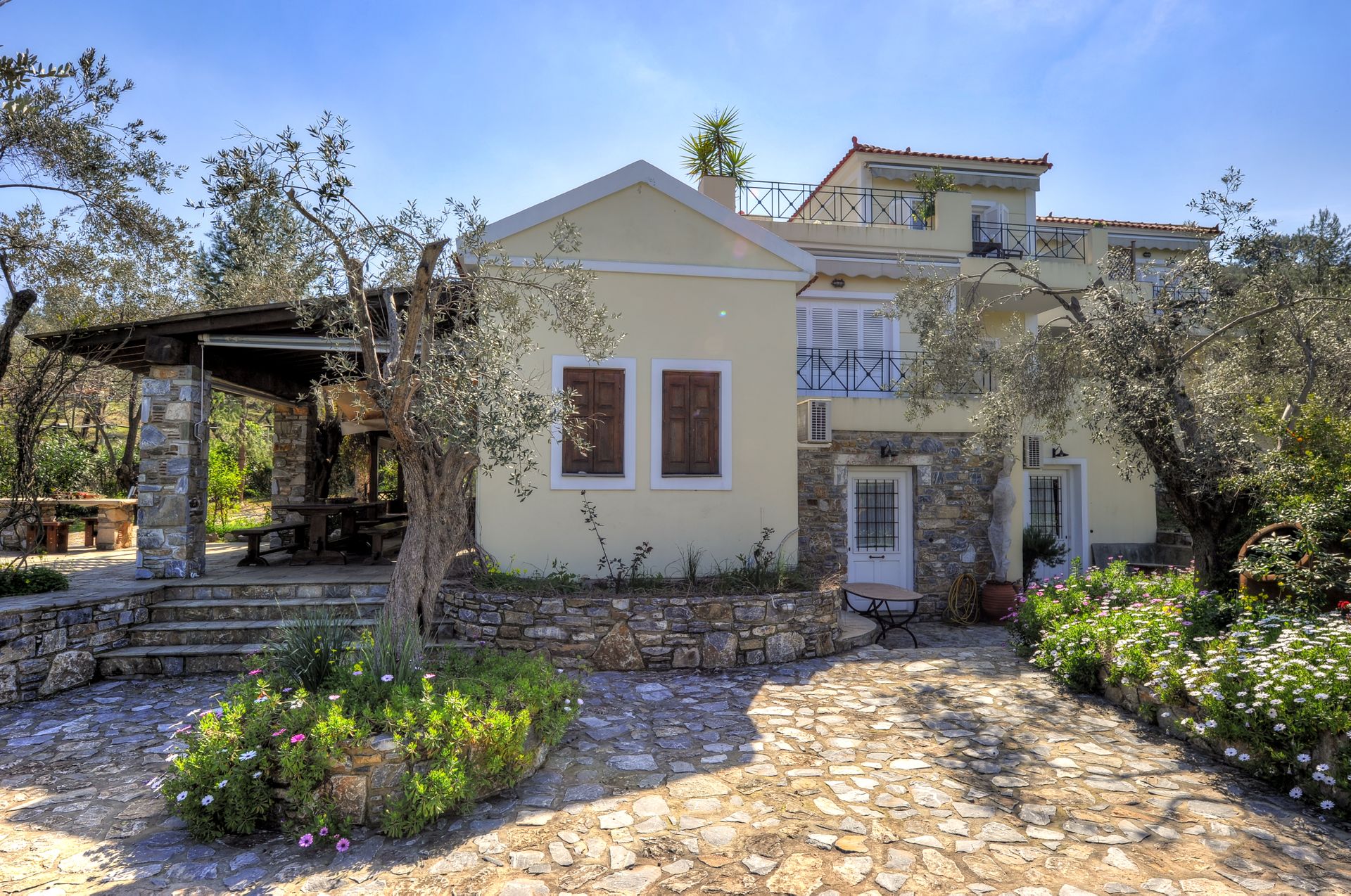 Gera's Olive Grove (Elaionas Tis Geras) - 32