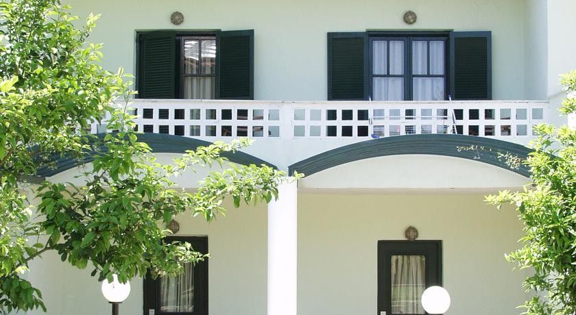 Giannikos Hotel - 1