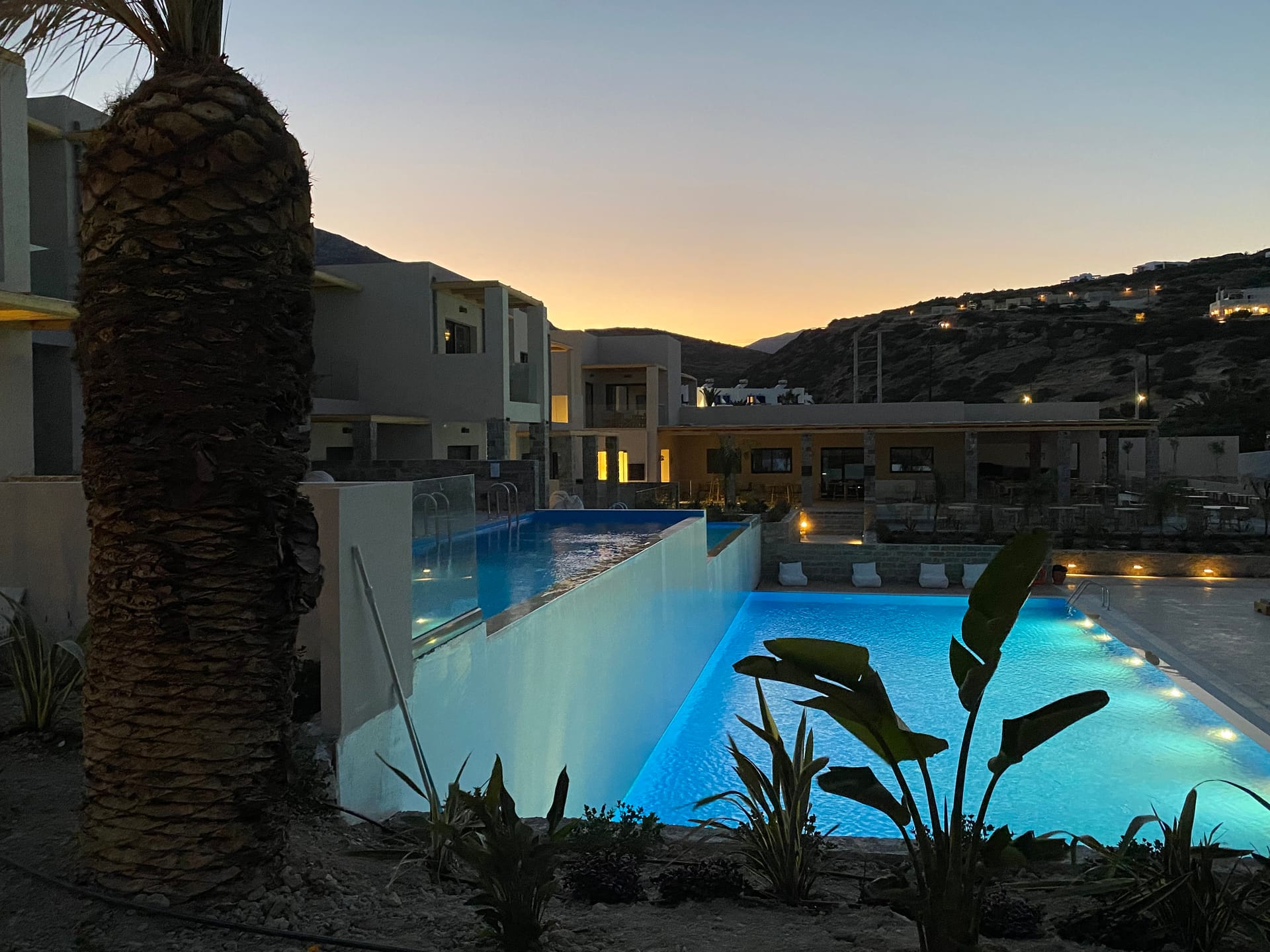 Helios Beach Hotel & Bungalows - 4