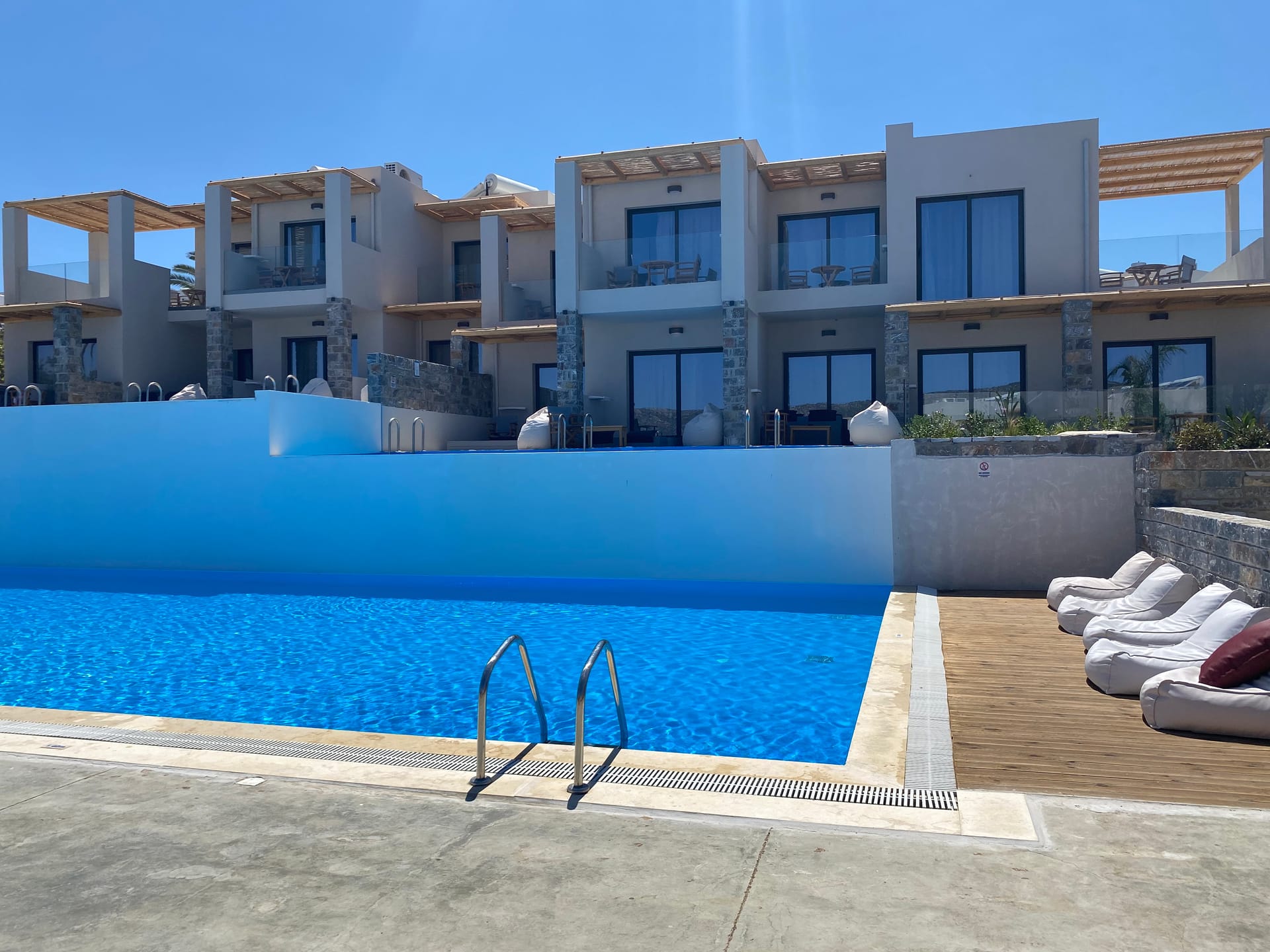 Helios Beach Hotel & Bungalows - 14