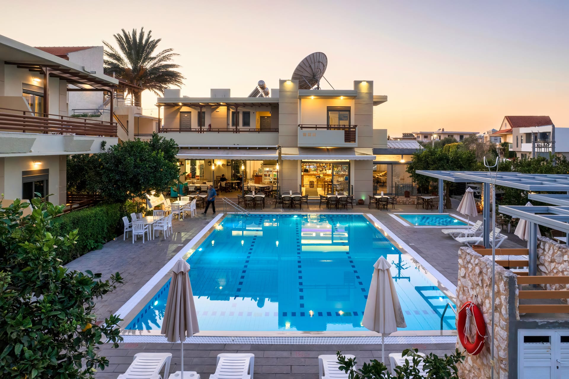 Ilyssion Holidays Hotel - 1