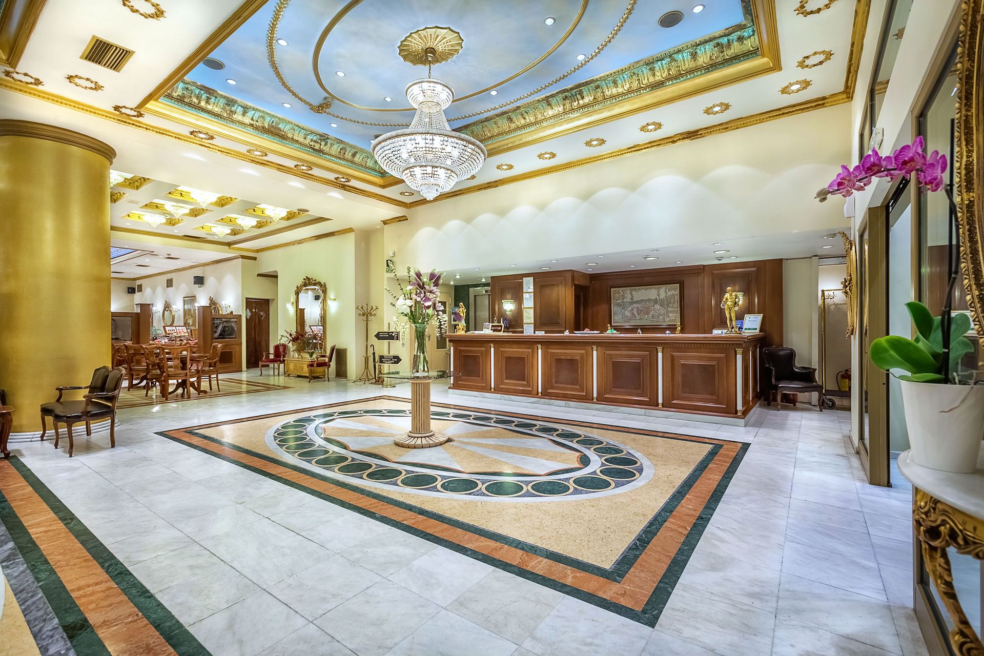 Imperial Palace | Classical Hotel - 5