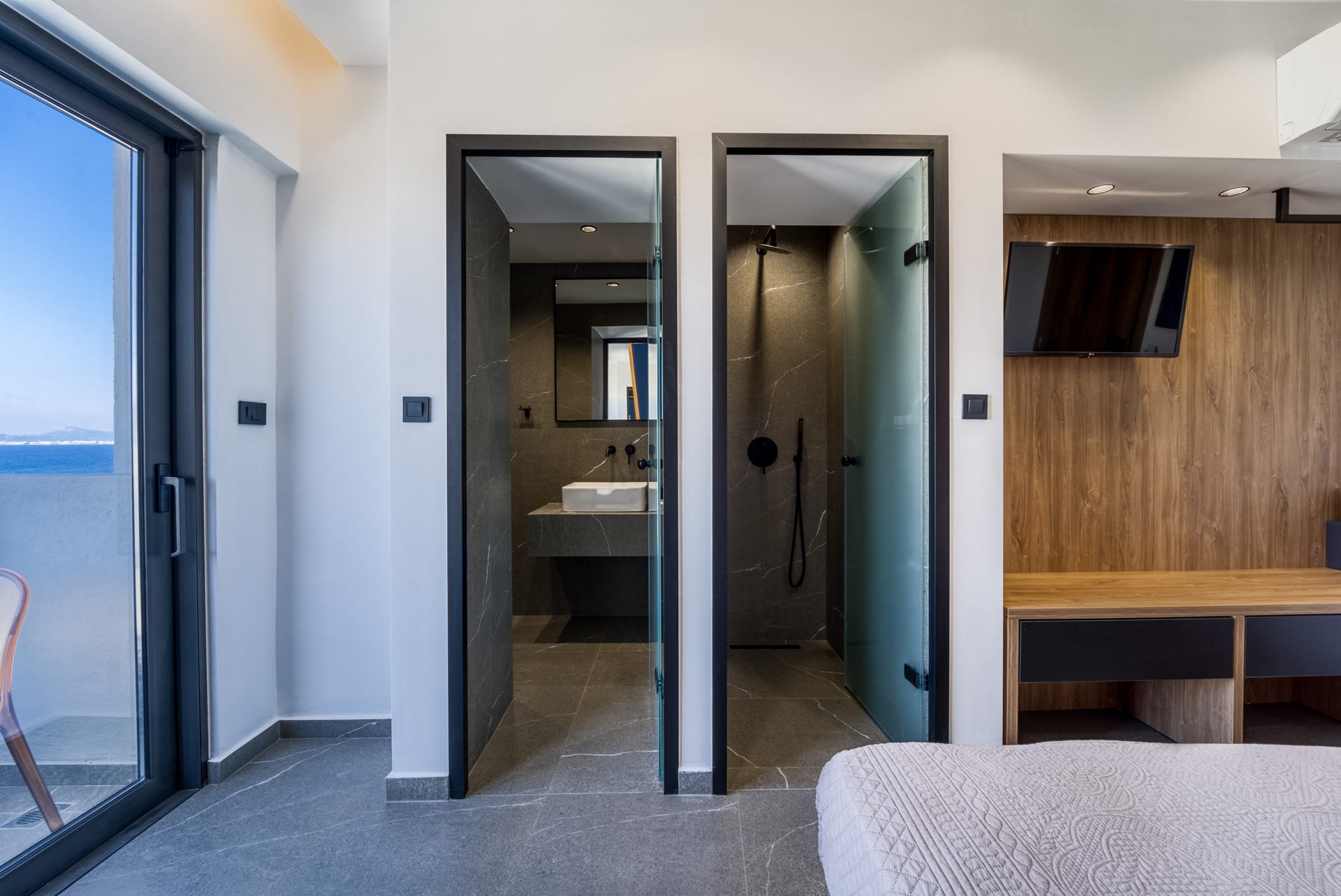 Island Sea Side Hotel | Adults Only - 7