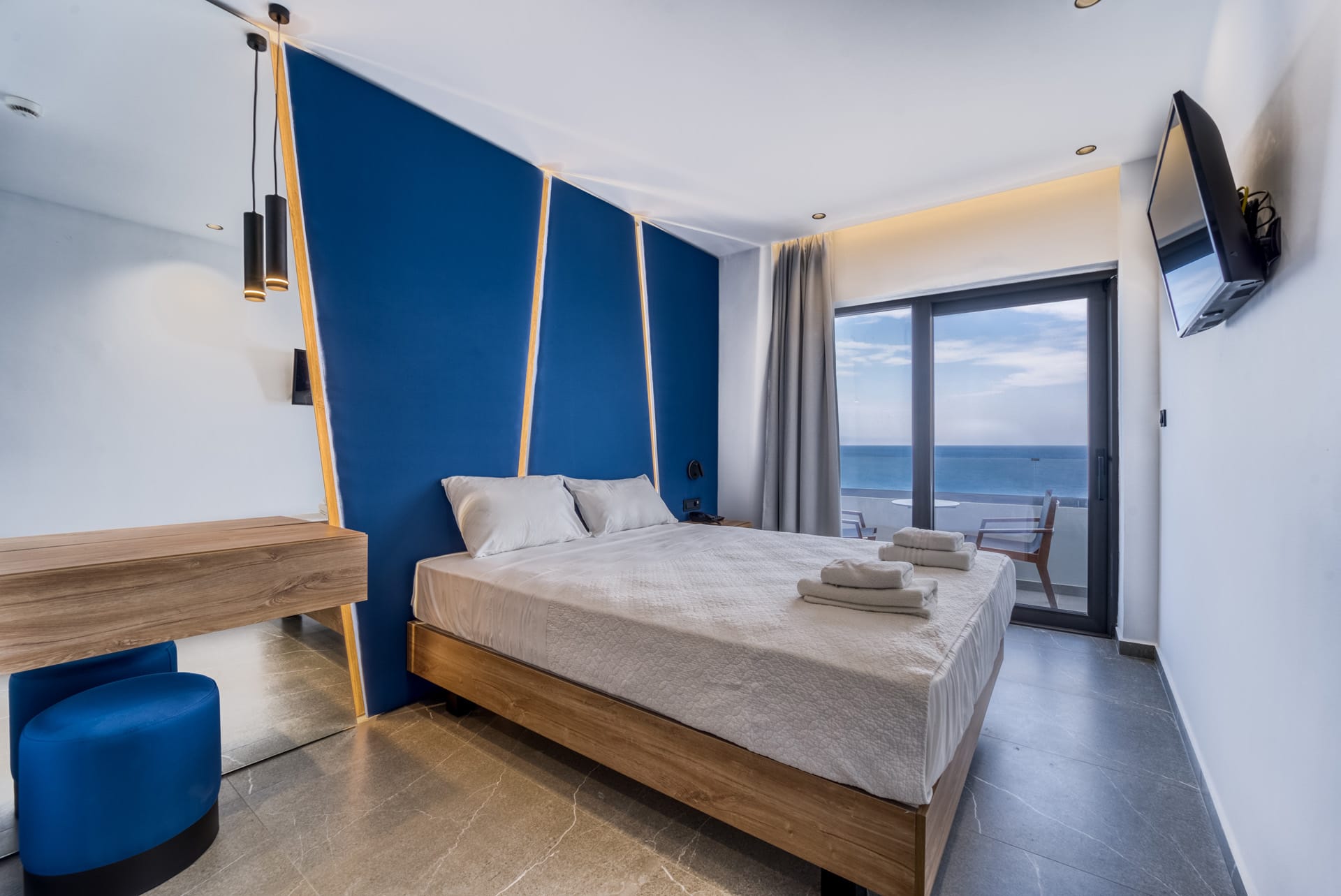 Island Sea Side Hotel | Adults Only - 17