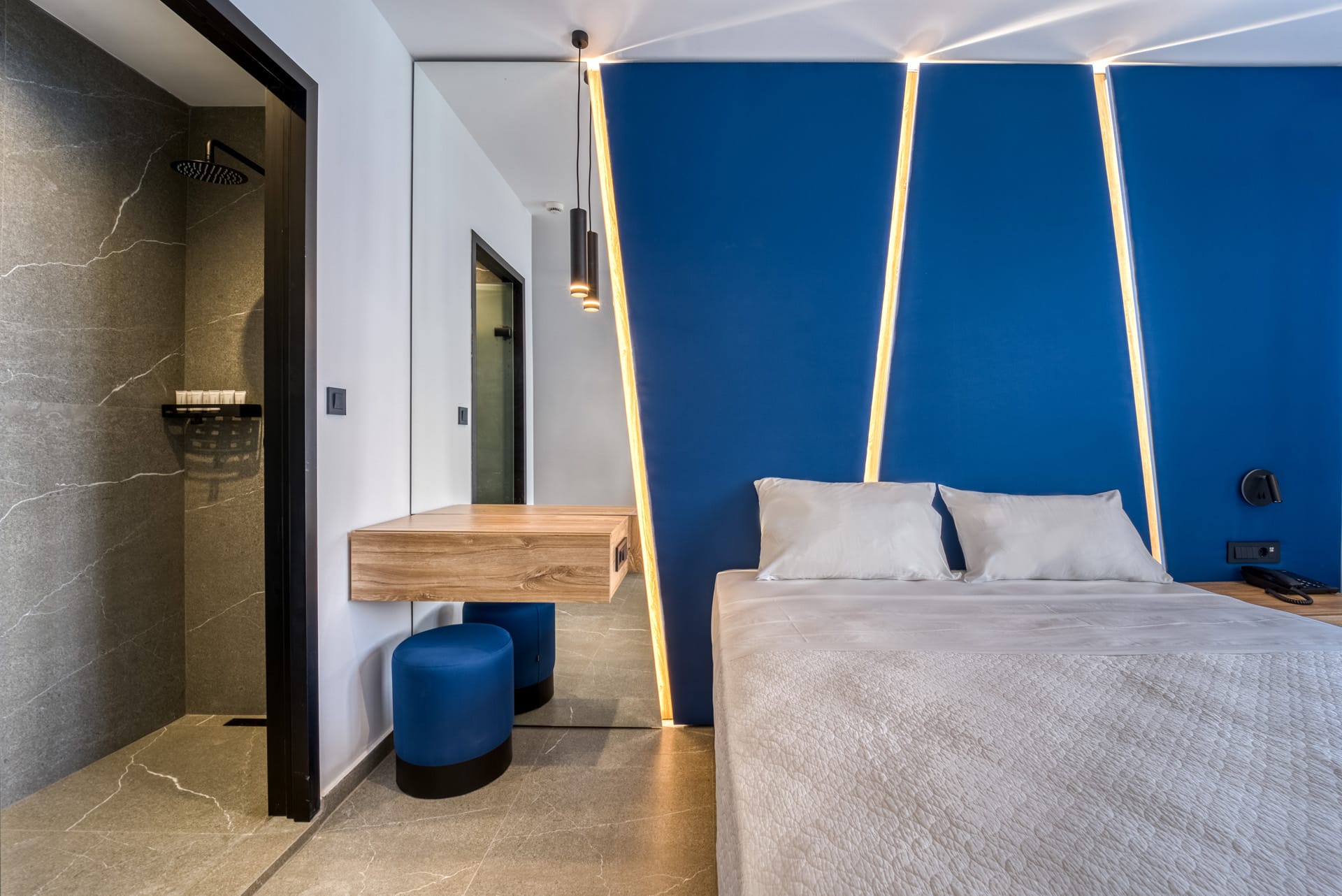 Island Sea Side Hotel | Adults Only - 18