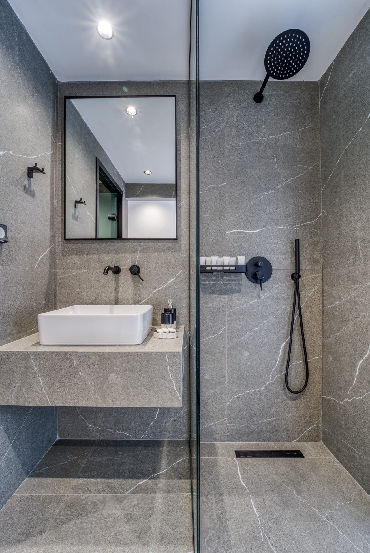 Island Sea Side Hotel | Adults Only - 38