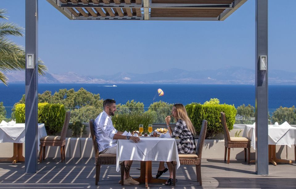 Kipriotis Panorama Hotel & Suites - 3
