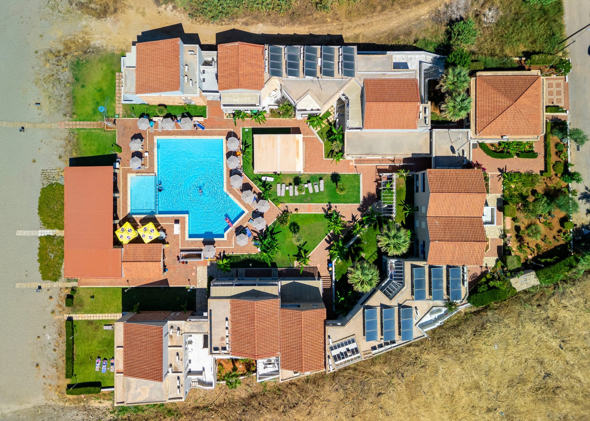 Kostakis Beach Hotel - 3