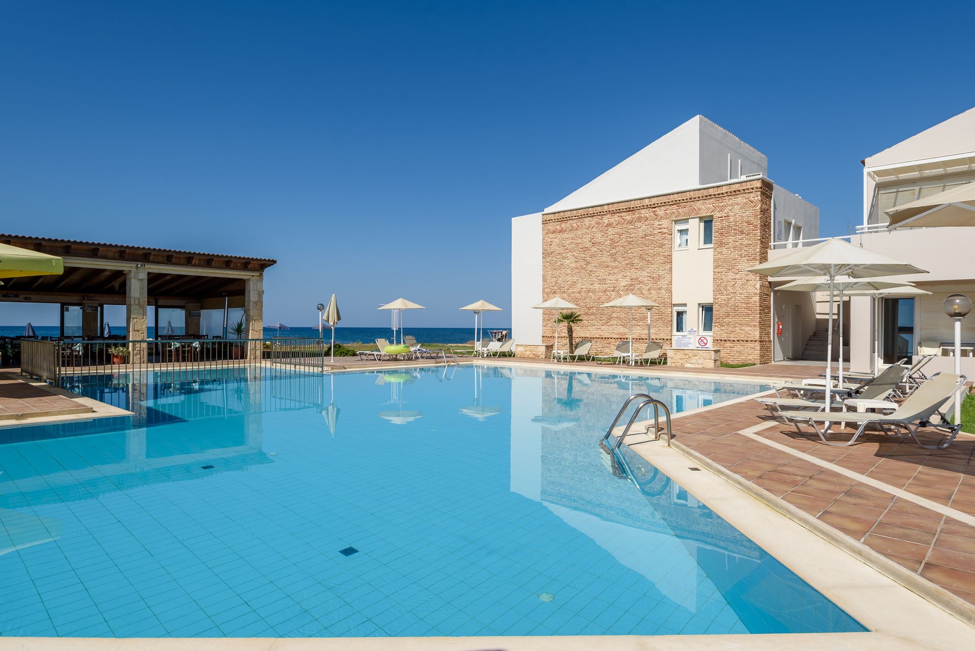 Kostakis Beach Hotel - 13