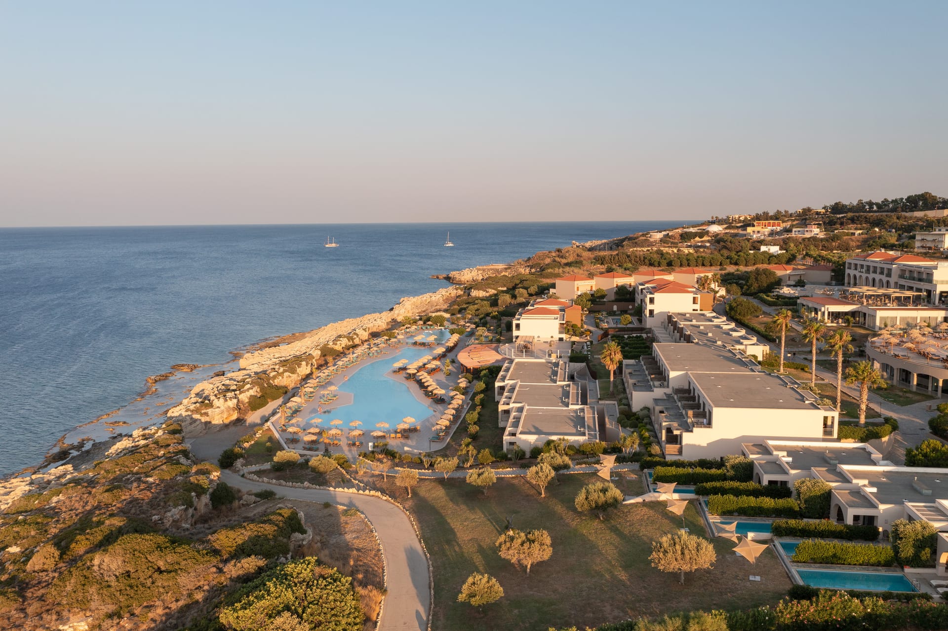 Kresten Royal Euphoria Resort - 2