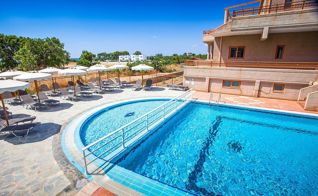 Ledras Beach Hotel & Villas - 6