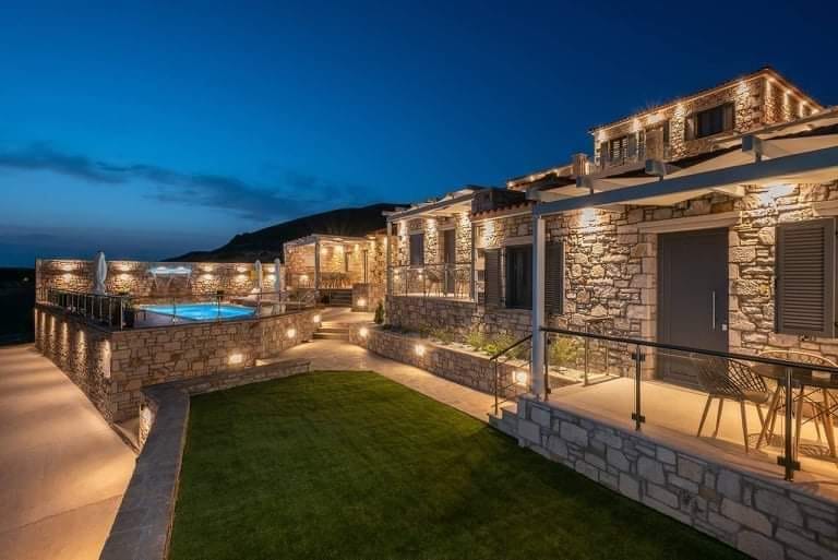 Lithoessa Luxury Apartments - 7