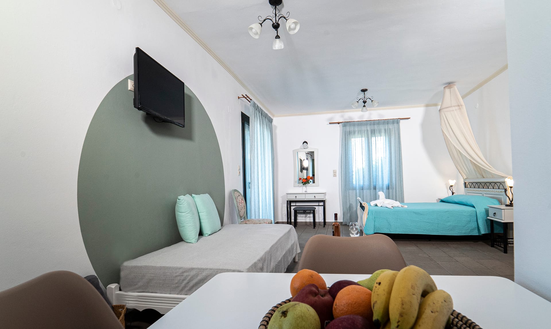 Lithoessa Traditional Rooms - 2