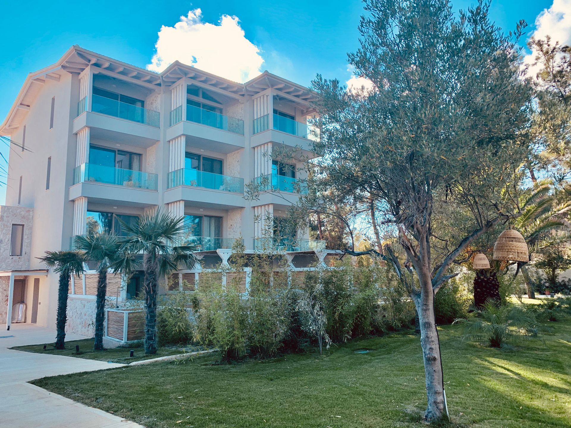 MAKO Sea & Suites - 36