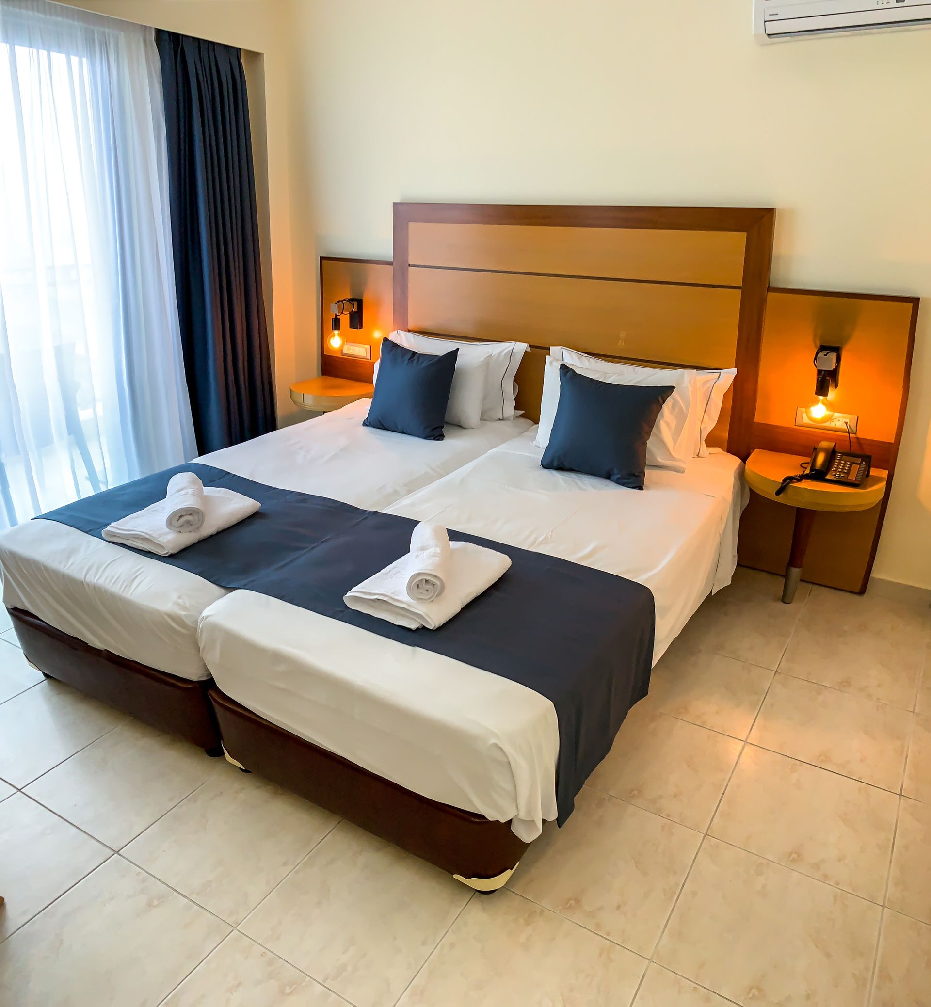 Manousos City Hotel Rhodes - 7