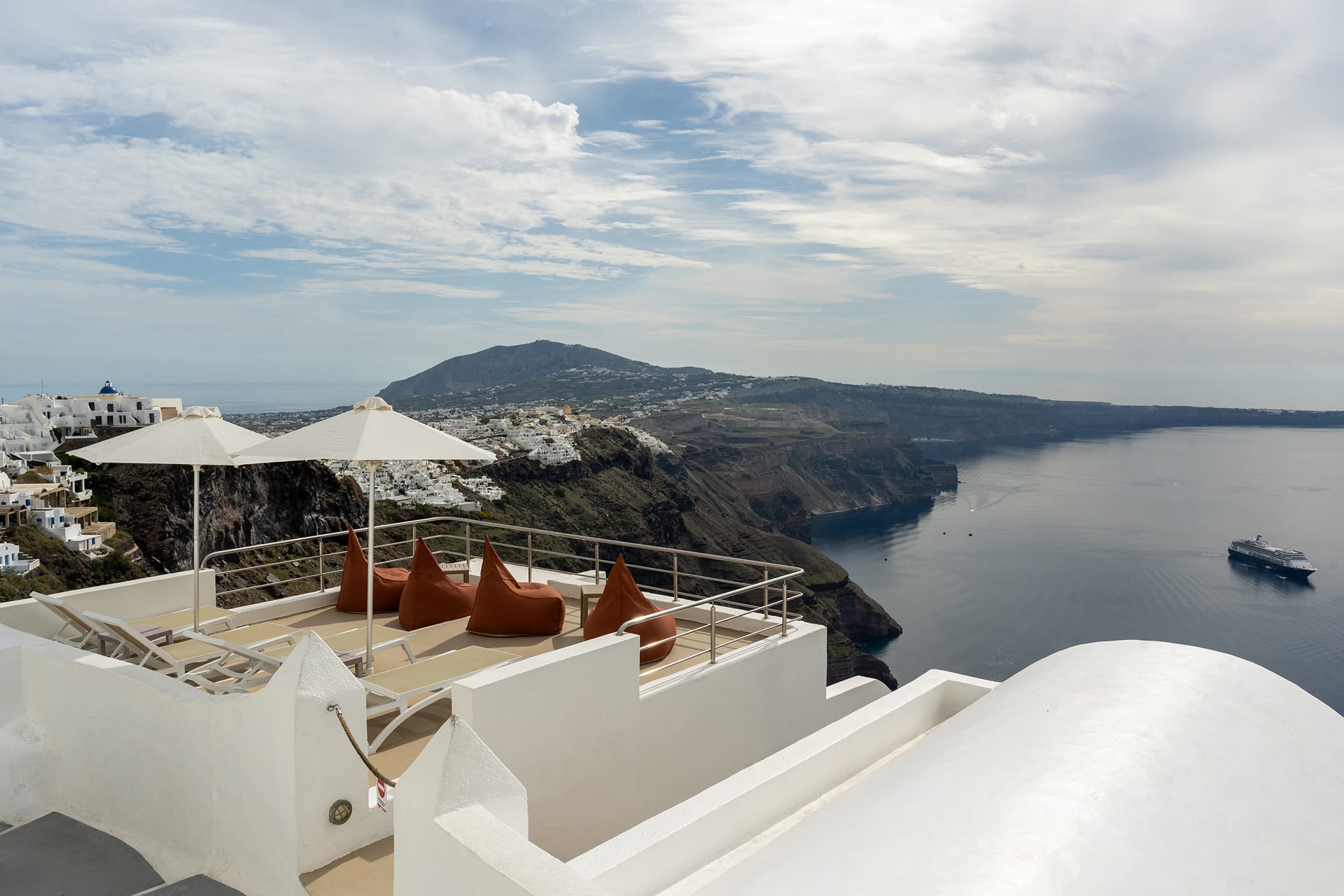 Mardanza Krokos Suites - 8