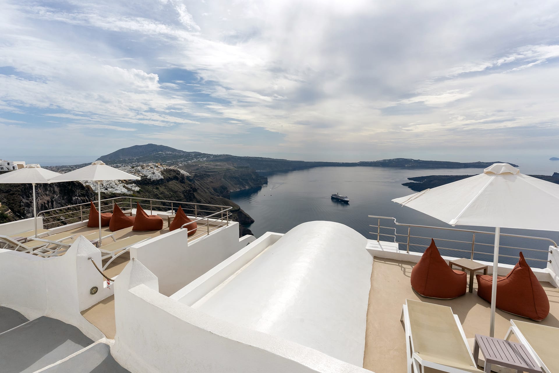 Mardanza Krokos Suites - 9