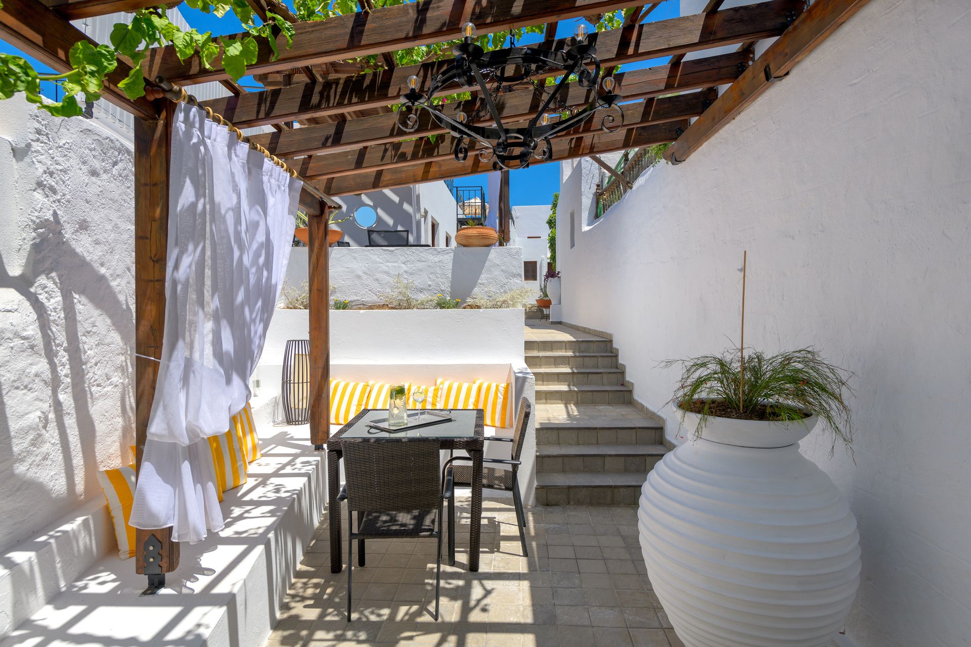Maris Lindos Suites & Apartments - 5