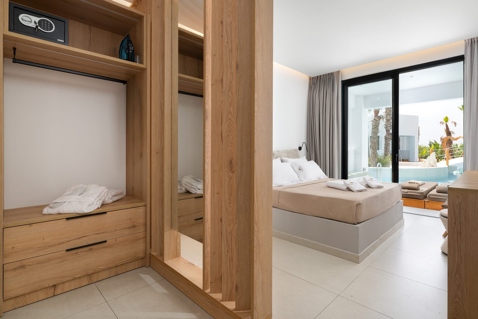 Martini Boutique Resort - 5