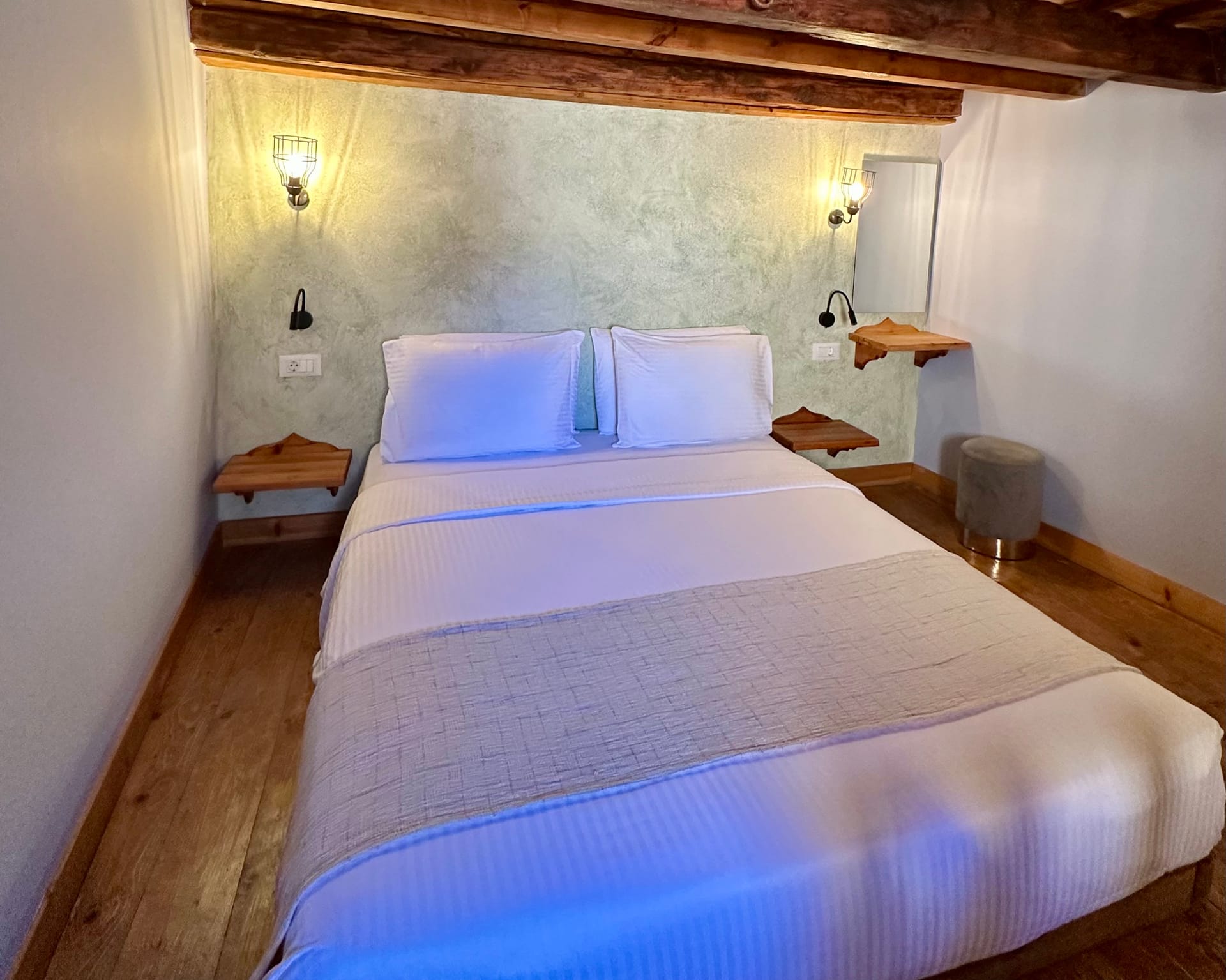 Midgard Suites - 11