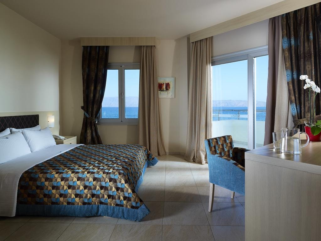 Molos Bay Hotel - 39