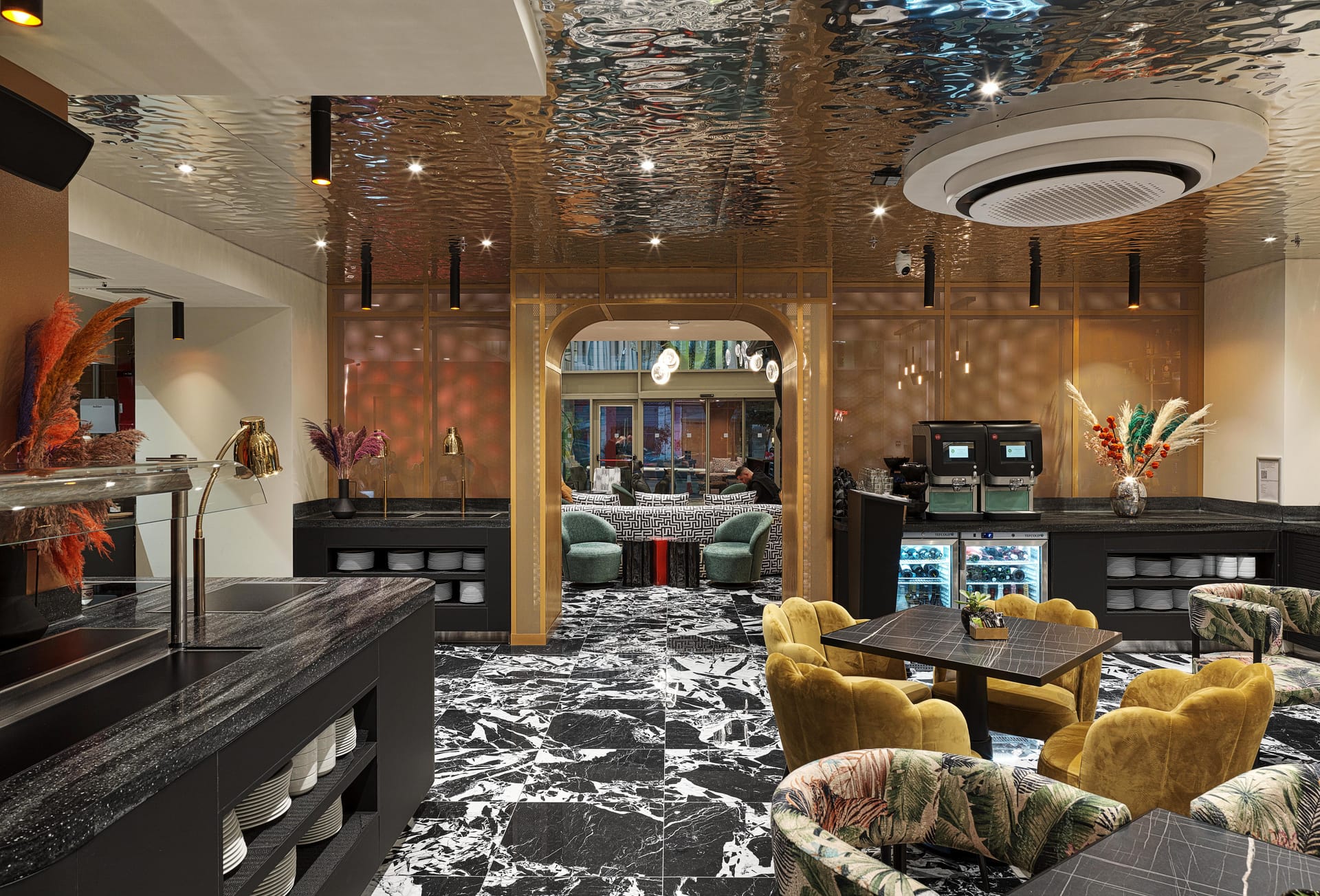 NYX Hotel Thessaloniki - 18