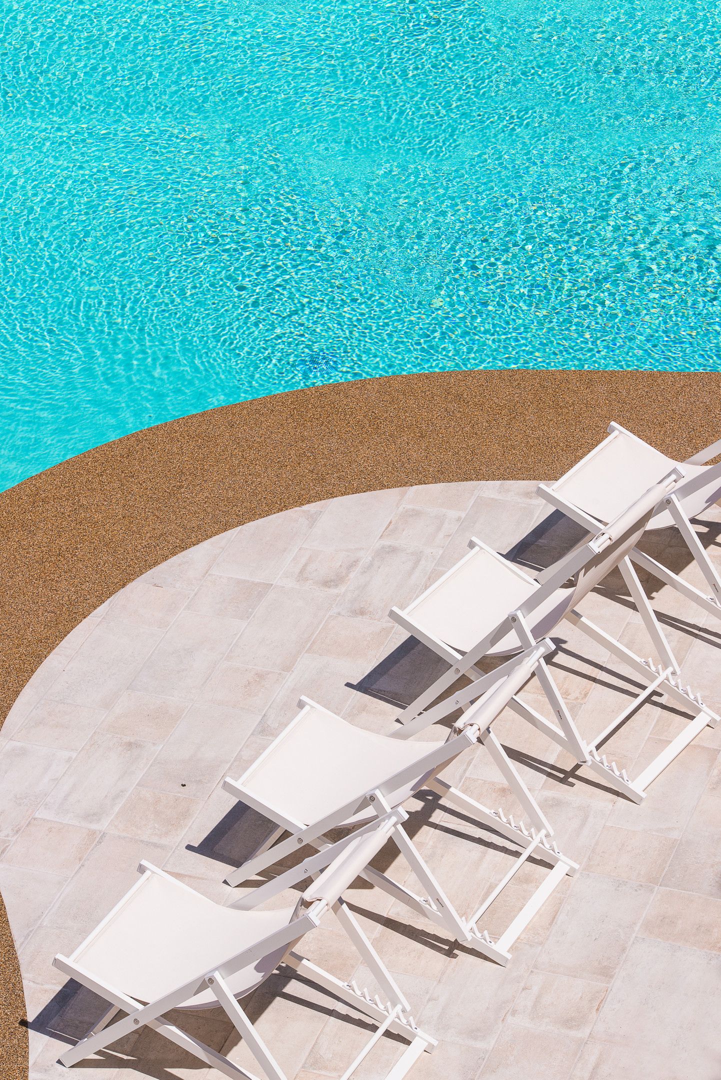 Neikos Luxury Suites - 7