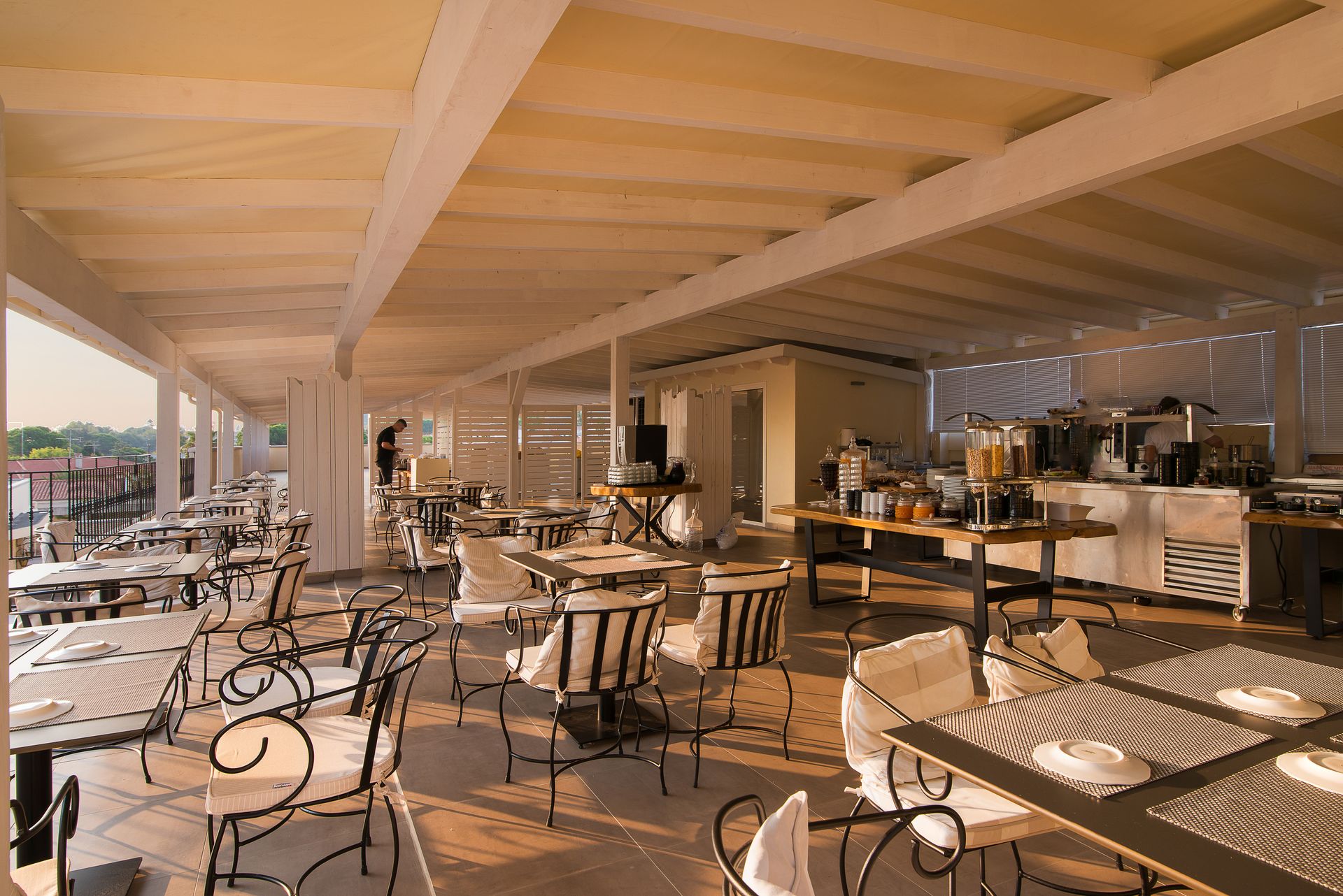 Neikos Luxury Suites - 27