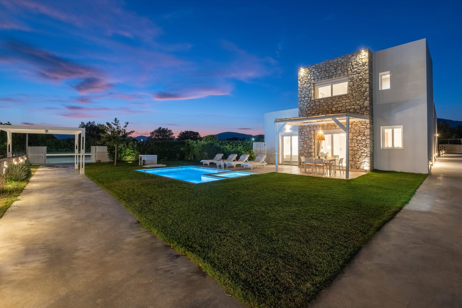 New Ossiano Pool Villas - 2
