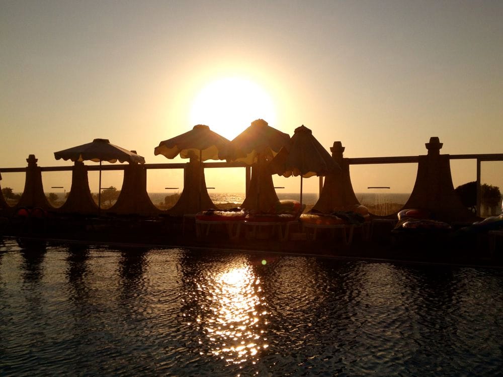 Nirvana Beach Hotel - 15