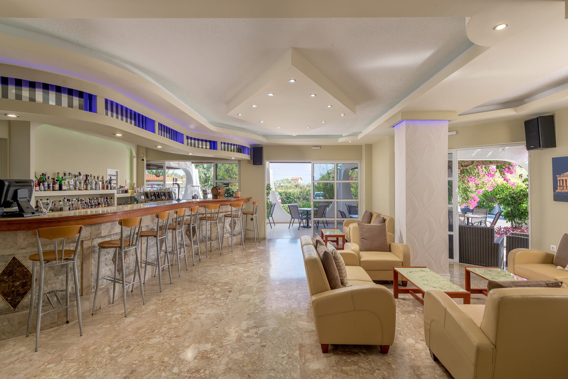 Nirvana Beach Hotel - 25