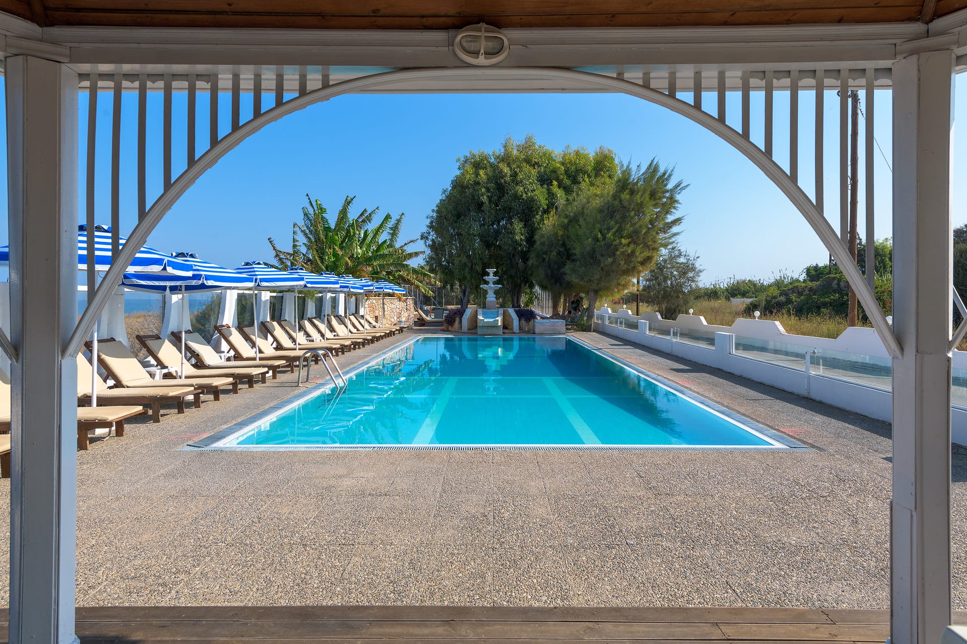 Nirvana Beach Hotel - 28