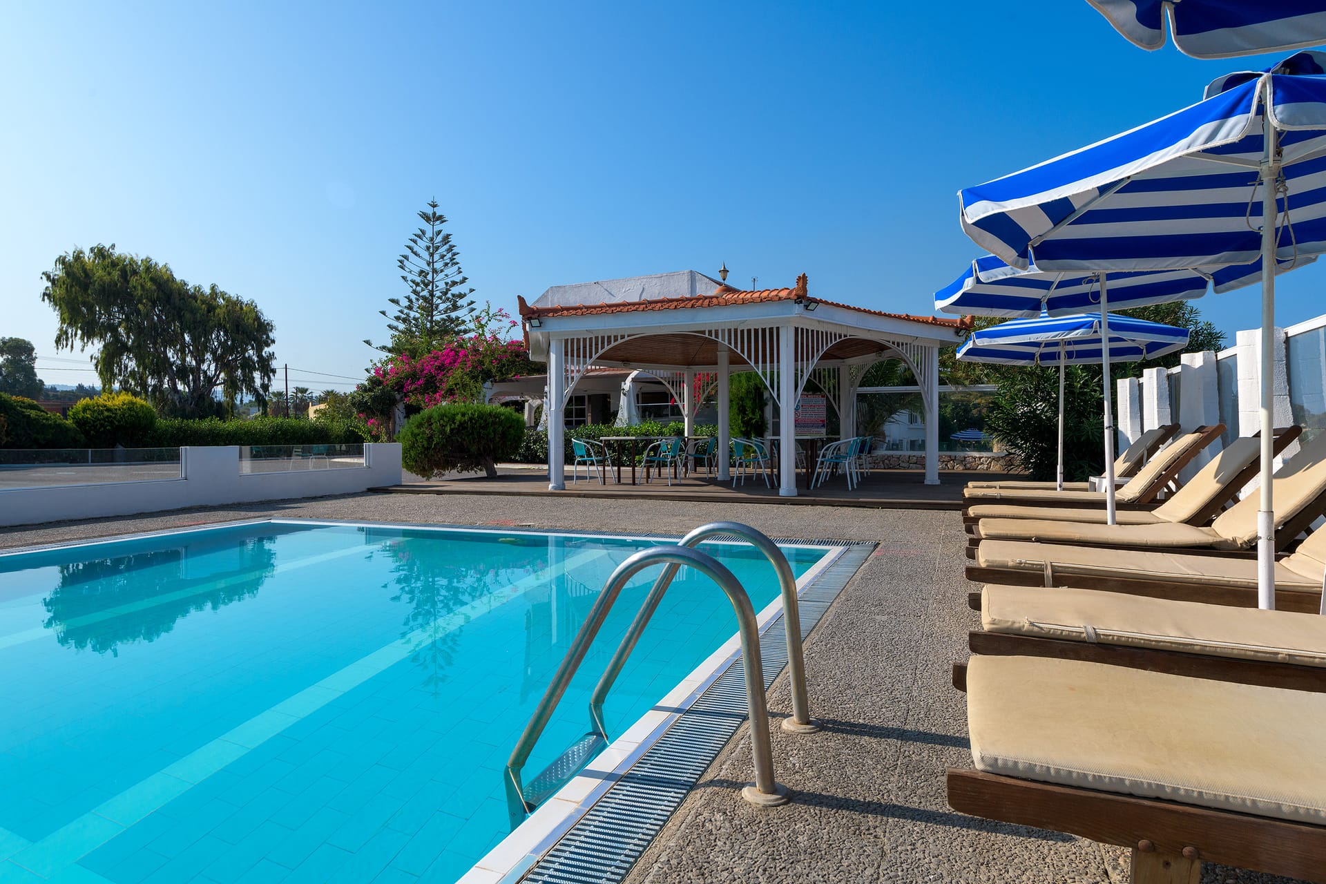 Nirvana Beach Hotel - 29