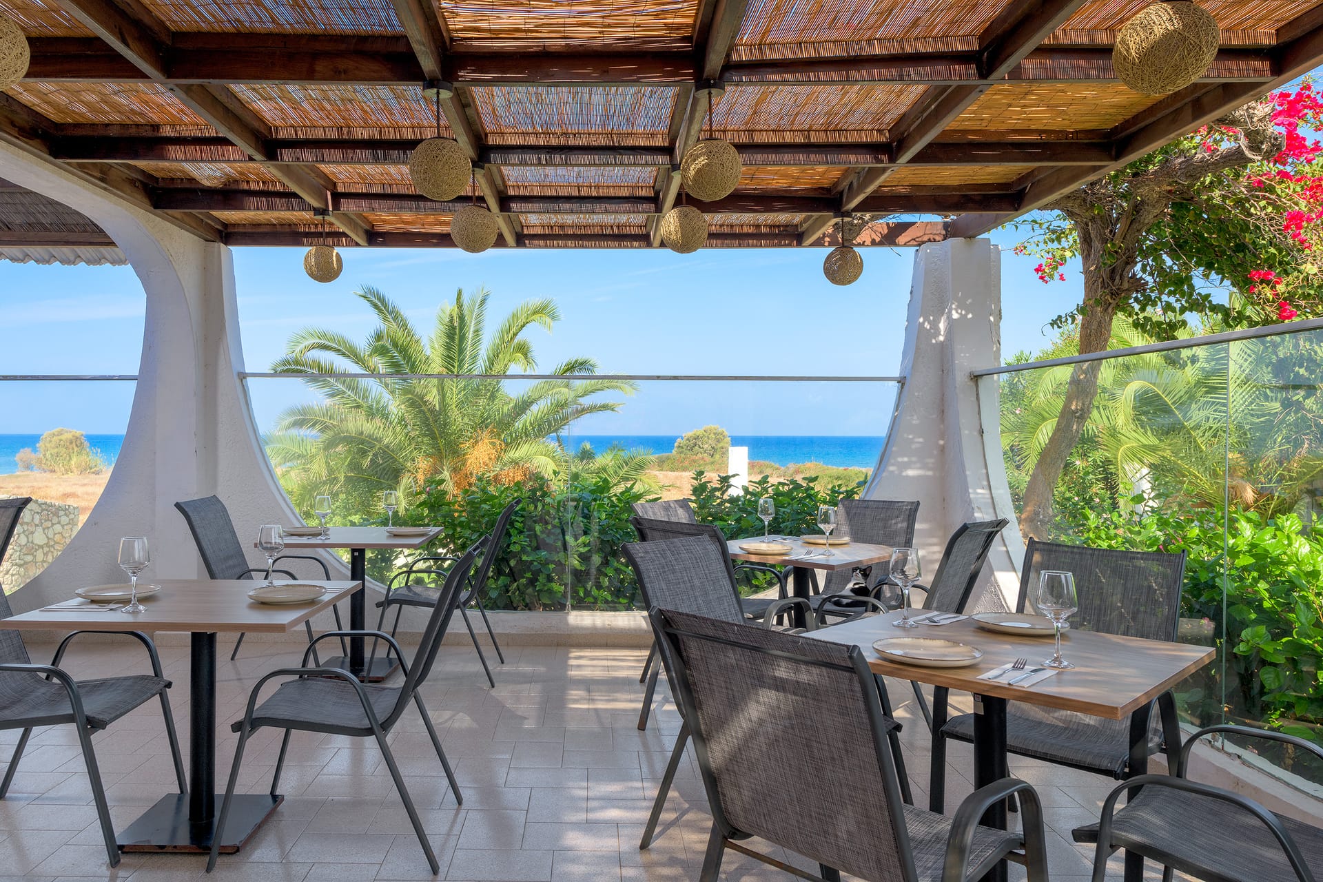 Nirvana Beach Hotel - 30