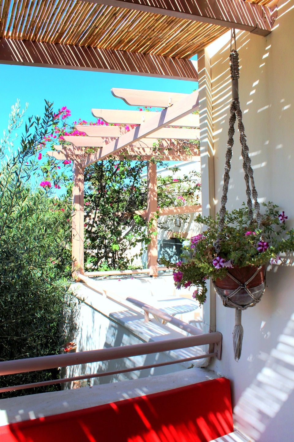 Nissia Kamares Hotel Apartments - 2
