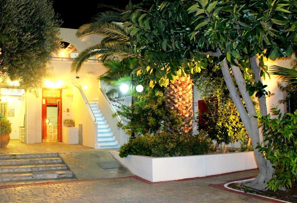 Nissia Kamares Hotel Apartments - 12