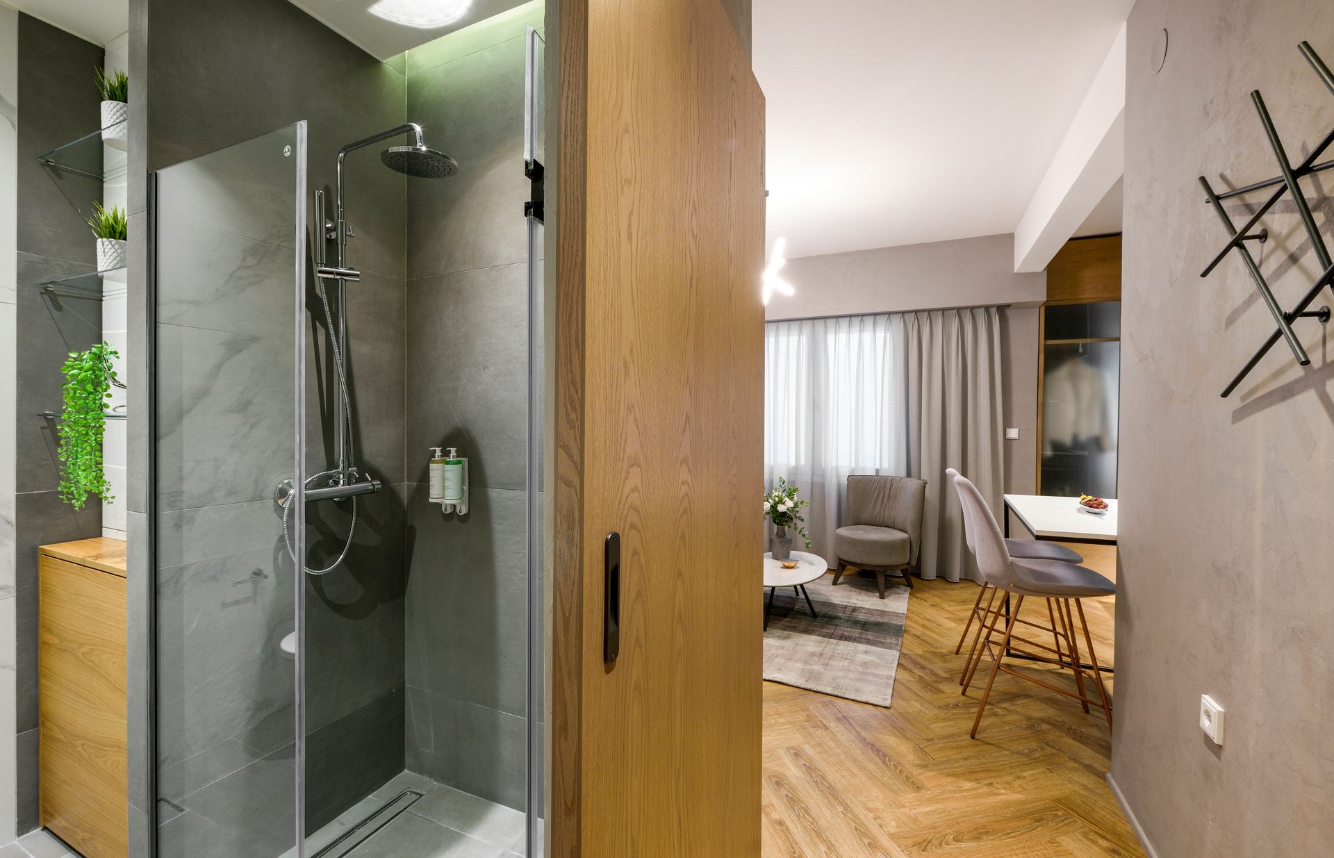 Olvios Luxury Suites & Lofts - 16