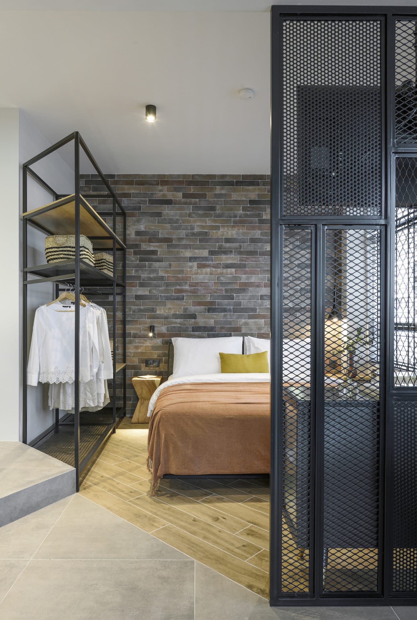 Olvios Luxury Suites & Lofts - 27