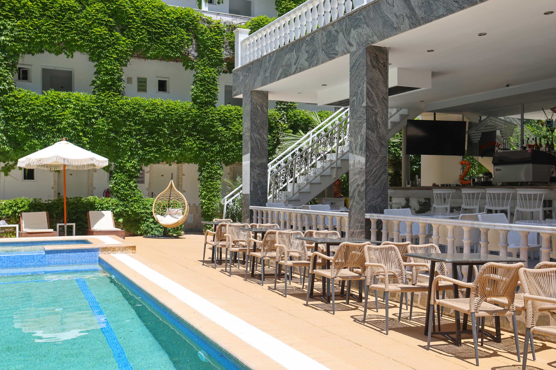 Olympic Kosma Hotel & Villas - 29