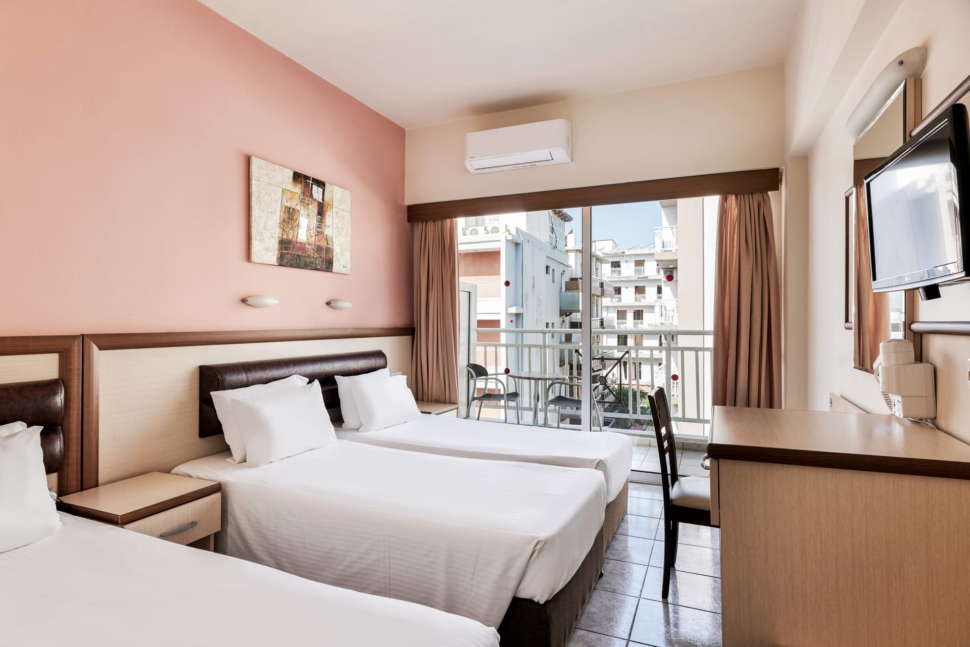 Pearl Hotel - 5
