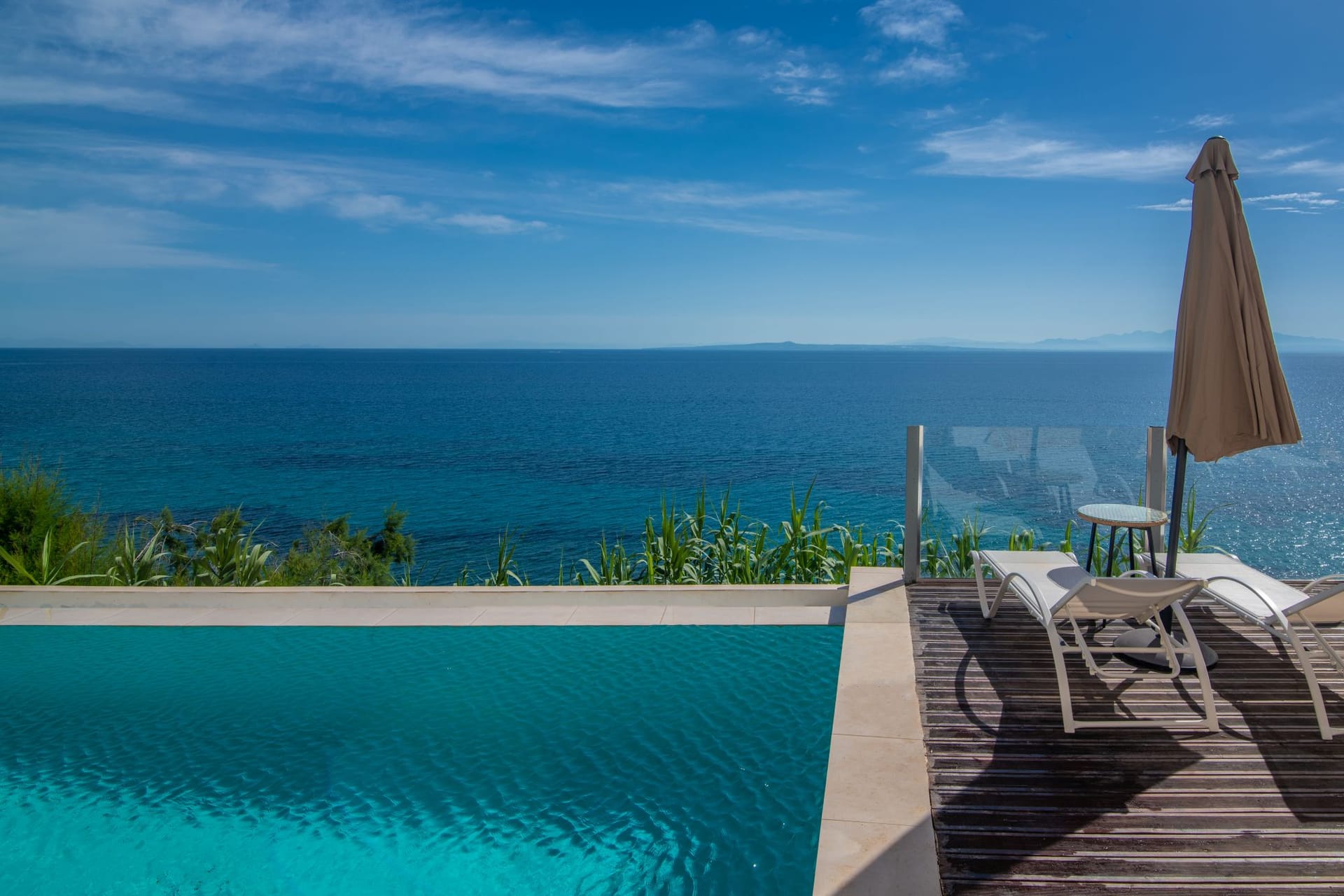 Pelagos Beach Hotel - 11