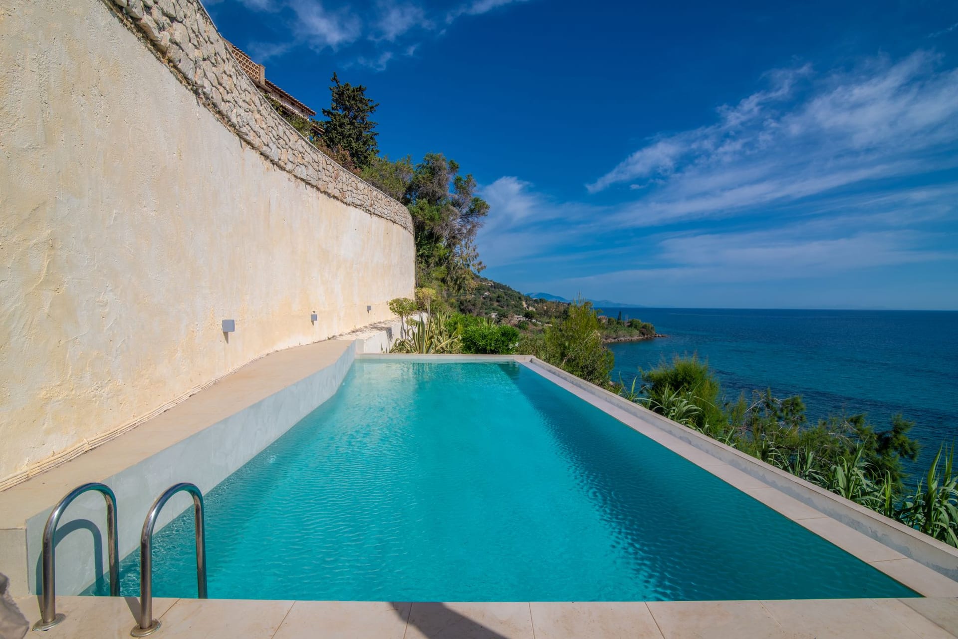 Pelagos Beach Hotel - 22