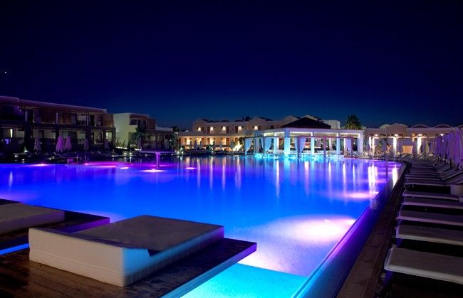 Pelagos Suites Hotel - 1